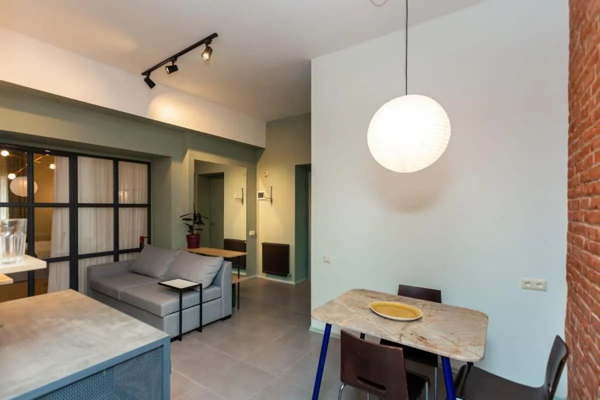 טביליסי Historic Modern 1Br Apartment In The Centre