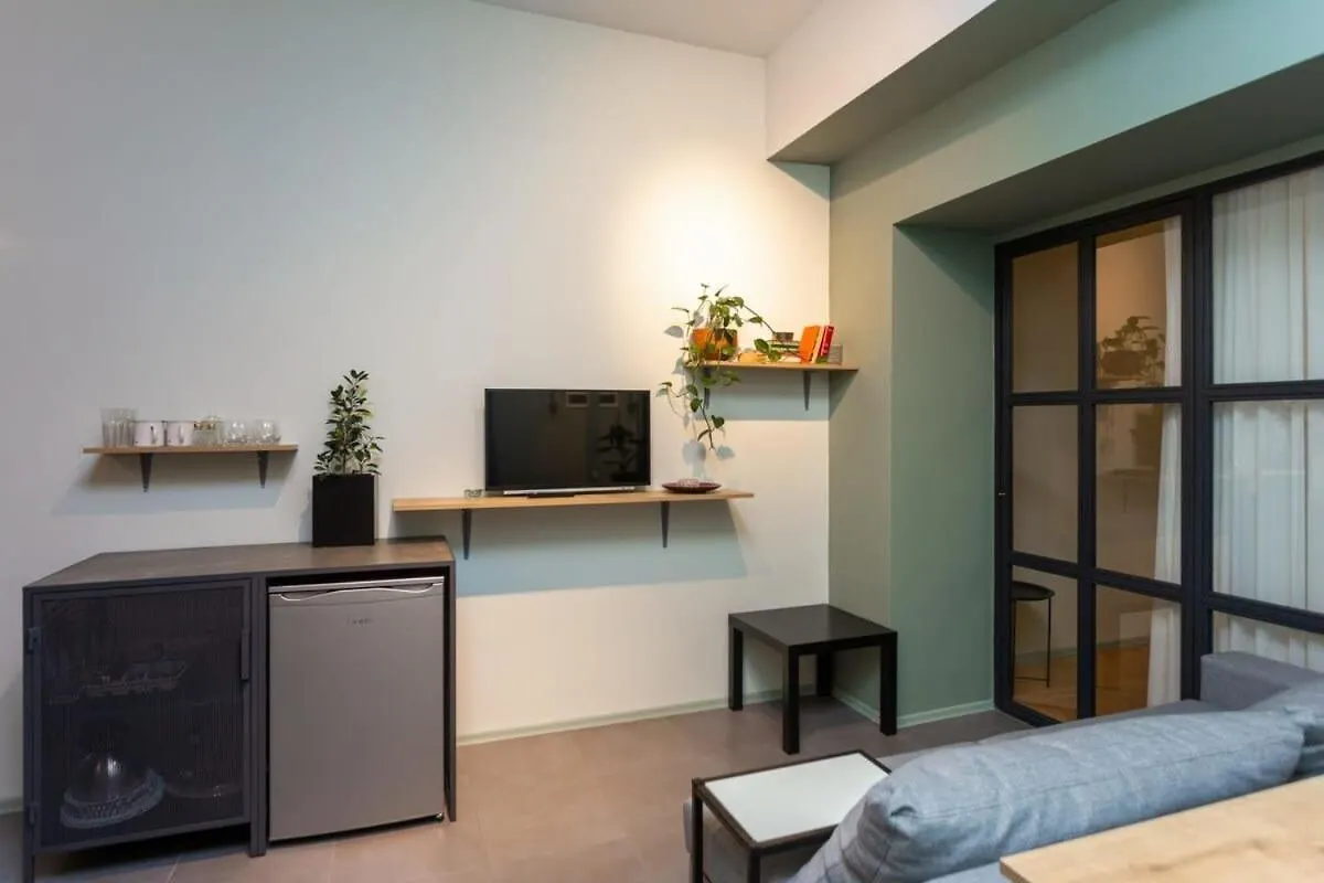 טביליסי Historic Modern 1Br Apartment In The Centre